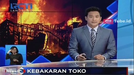 Kebakaran Hebat Melalap Toko Buku di Jember