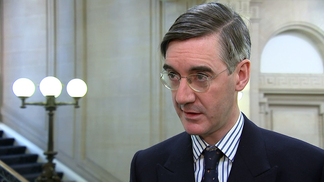 Rees-Mogg attacks government Brexit forecasts