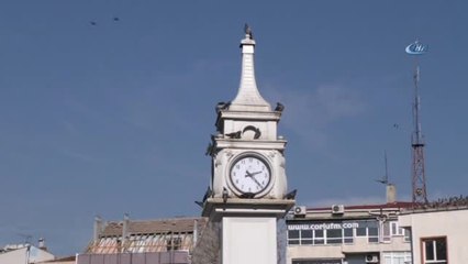 Güneşli Havayı Görenler Kendini Sokağa Attı