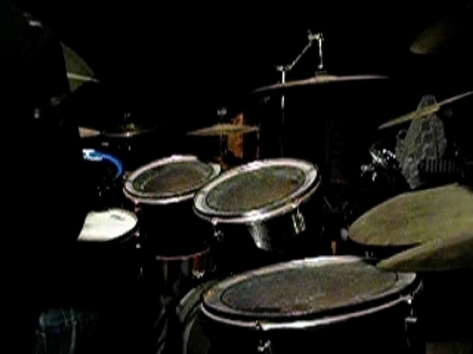 grange drum 8