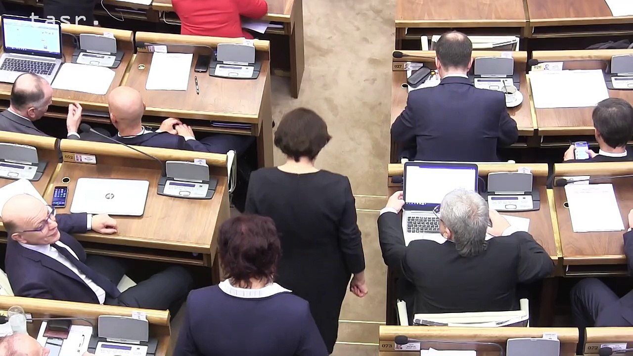 NR SR má nových poslancov