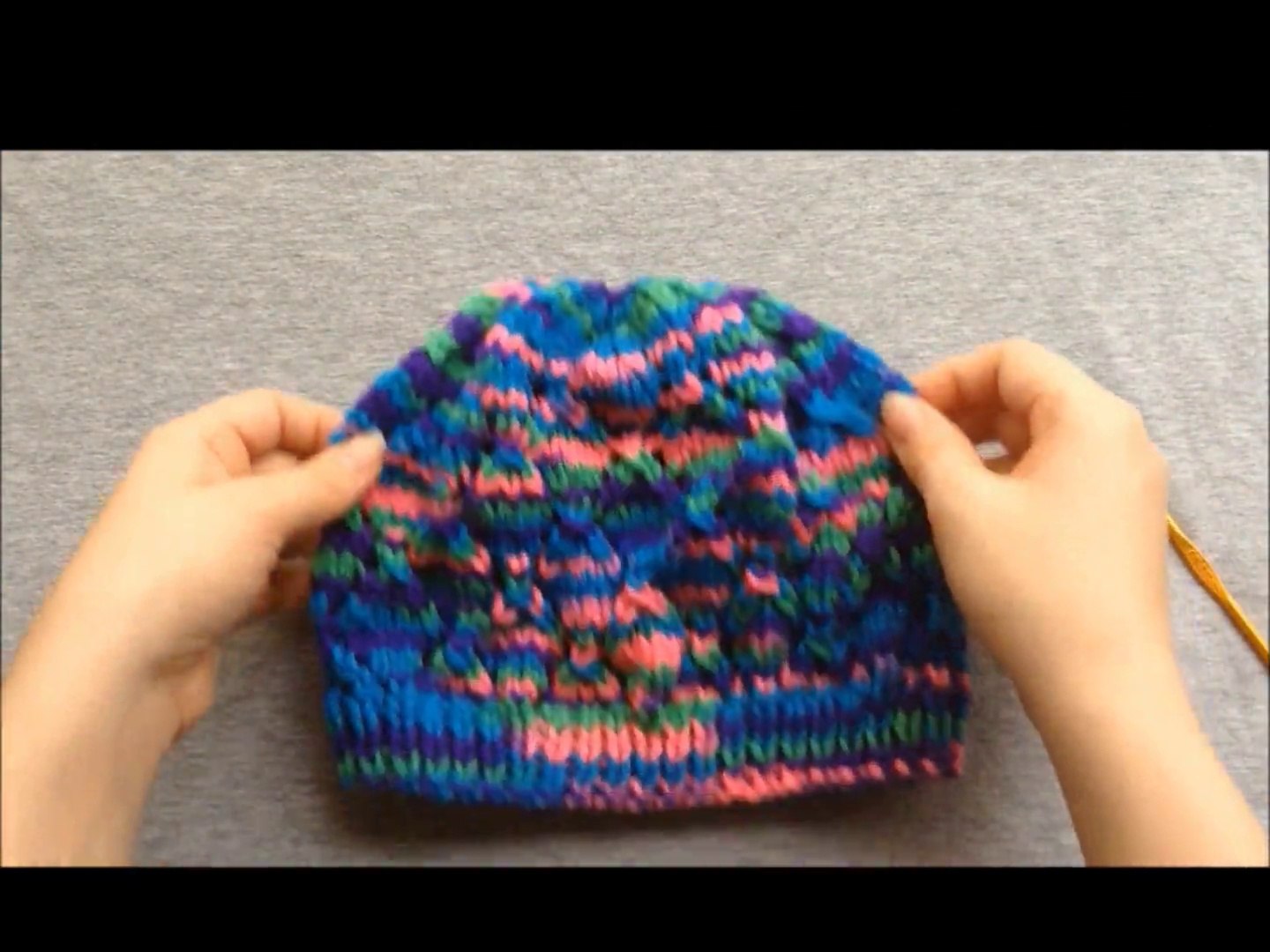 ⁣how to knit a small child hat - Tejer gorro para niña