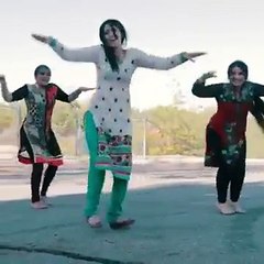 Beautiful Pakistani College Girls Dance for Nawaz Sharif -