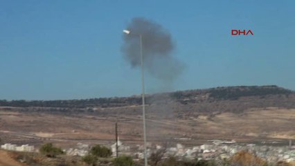 Kilis'te 2 Katlı İnşaat Duvarına Roket Düştü