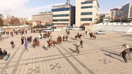 Atlı Cirit Ekibinden "Zeytin Dalı Harekatı"Na Destek