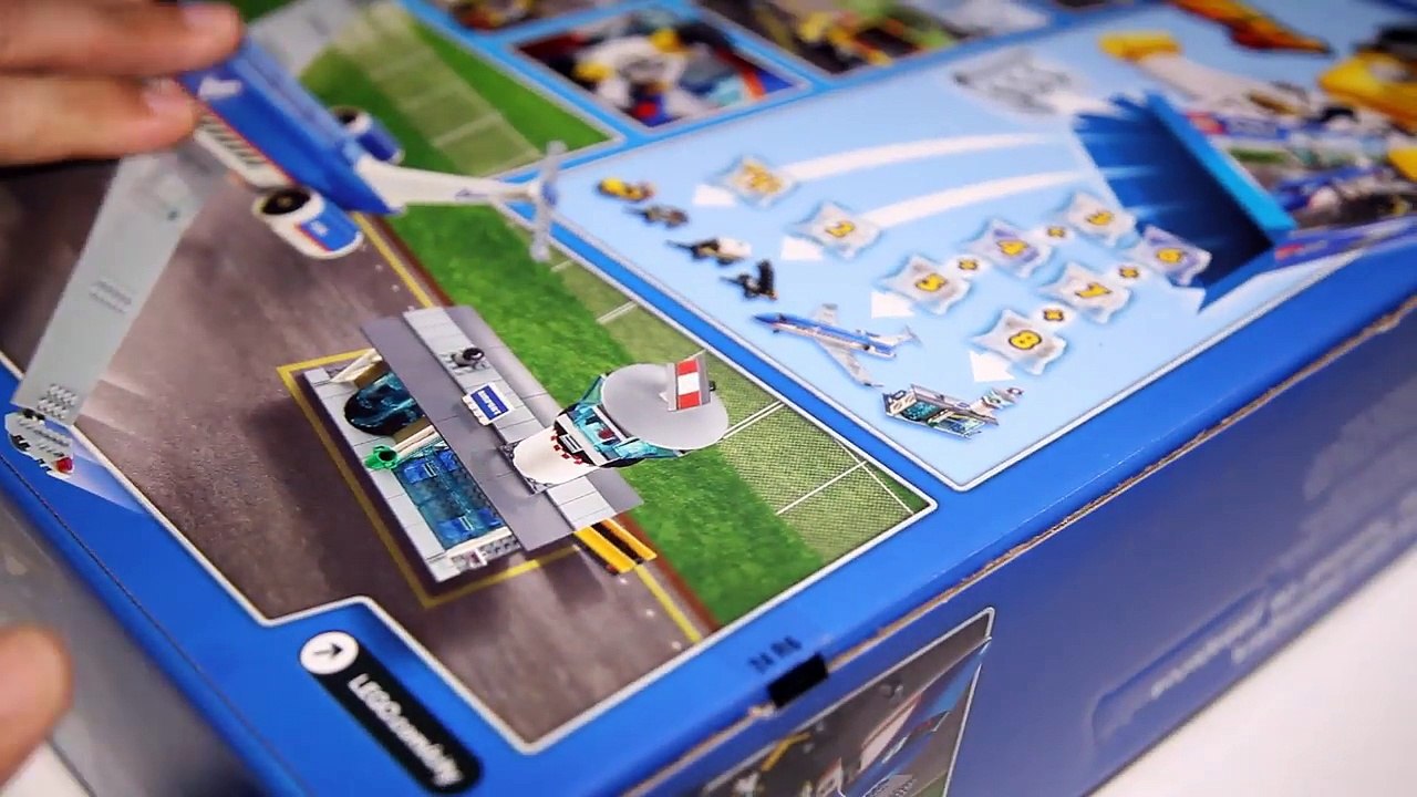 Lego City 60104 Airport Passenger Terminal Speed Build