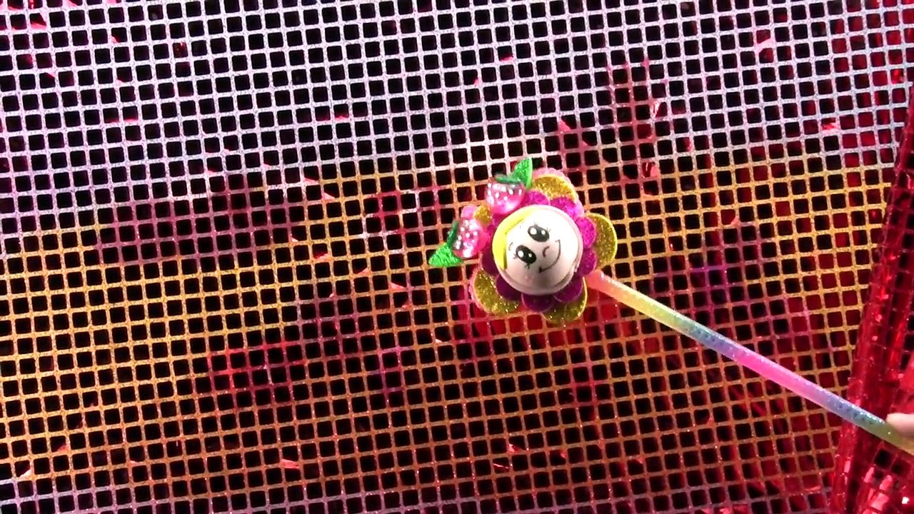 La PATRULLA CANINA y PEPPA PIG al rescate de un Minion con la excavadora de Rubel y Huevo Sorpresa