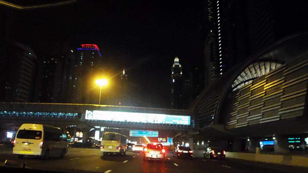 Driving in Dubai - Video 8