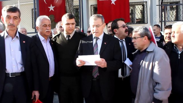 Muhtarlar ve gazilerden gönüllü askerlik başvurusu - KÜTAHYA