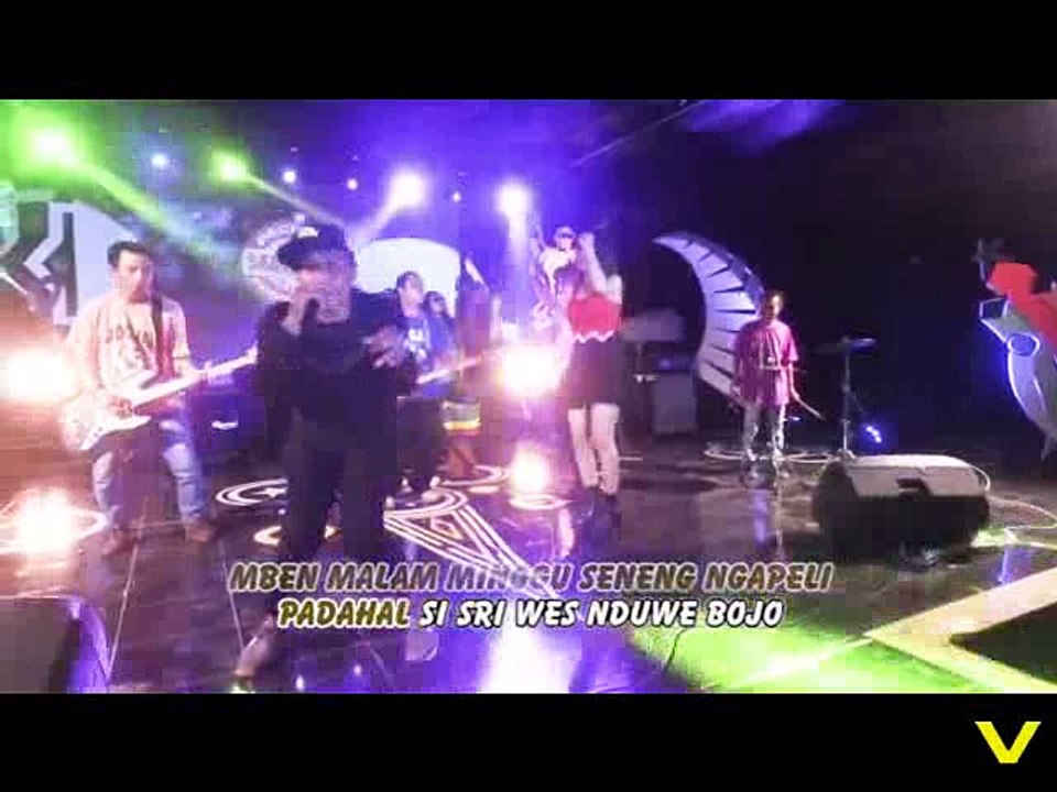 Nella Kharisma Ft. Bayu G2B - Selingkuh Karo Sri