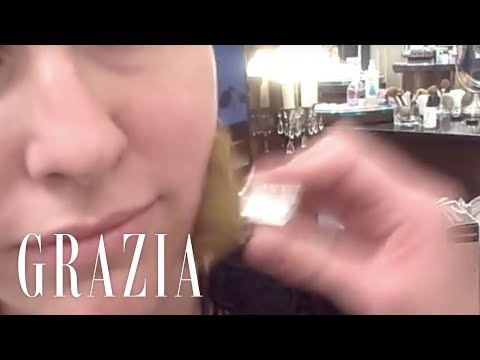 HOW TO apply your Bare Minerals foundation| Grazia UK