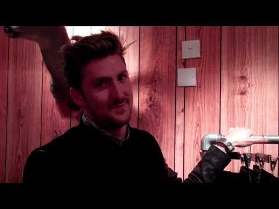 Henry Holland takes the SNOWBOARDING Quiz!| Grazia UK