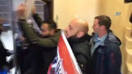 - Abd'li Heyet Beytullahim Sanayi Ve Ticaret Odasındaki Toplantıdan Atıldı