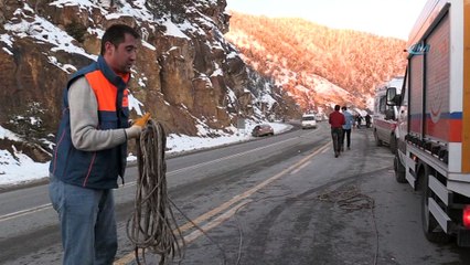 Zigana Dağı’nda kamyonet uçuruma yuvarlandı: 1 yaralı