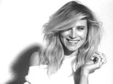 Dree Hemingway Showcases Hershesons' 15 Minute Blow-Dry | Grazia UK