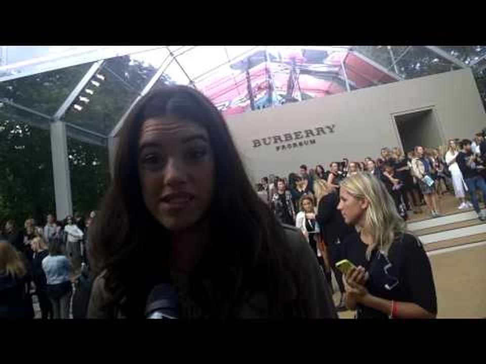 Gala Gordon At Burberry SS15  GOOGLE GLASS| Grazia UK