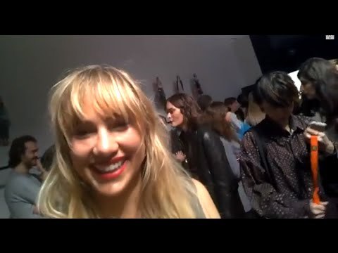 Suki Waterhouse At Burberry SS15 GOOGLE GLASS| Grazia UK