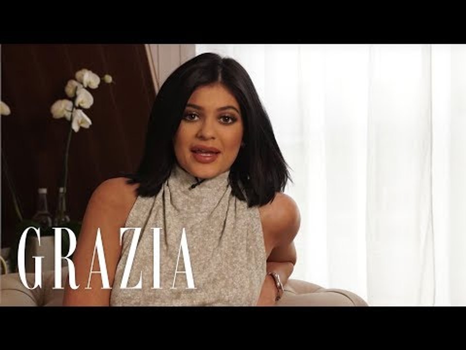 Two Minute Makeover: Kylie Jenner On Her Lips & Other Beauty Secrets| Grazia UK