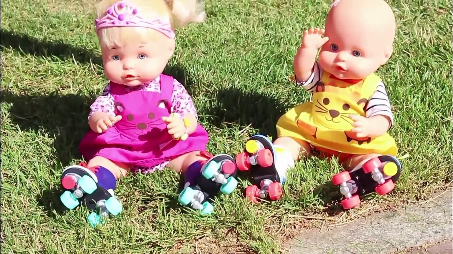 Aventuras de las Bebés Nenuco Hermanitas Traviesas en el Parque Patinan y andan en Bici - Vídeo Dailymotion