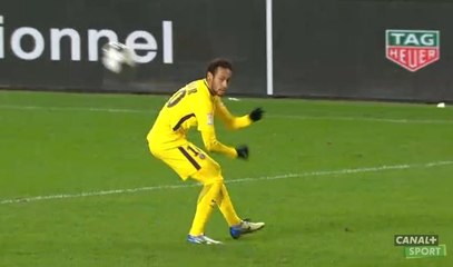 Rennes-PSG : Dribble humiliant et provocateur de Neymar !