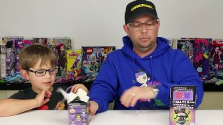 Transformers Surprise Blind Box Opening - Amazing Figures By The Loyal Subjects