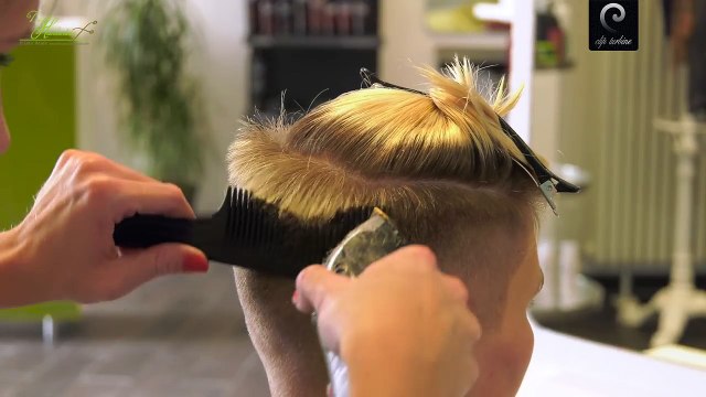 pixie inspired extreme short buzzcut haircut Hairstyle 2017 | blonde women undercut headshave