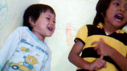 Balita Lucu Menyanyi Lagu  Ibu Jari