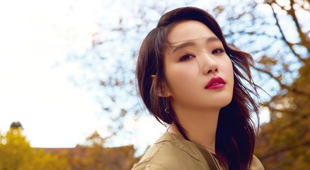 Kim Go Eun looks Stunning & Beautiful