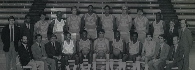 Kenny Smith: When I Realized Air Jordan Was More Than Just A Basketball Shoe