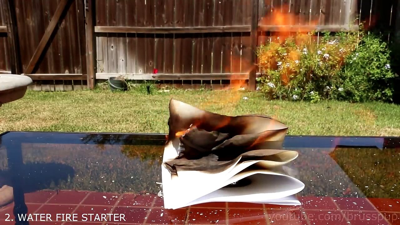 10 Amazing Science Tricks Using Liquid! -