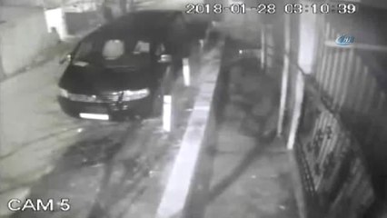 Sultanbeyli'de Bir Mahalleye Dadanan Hırsızlar Kamerada