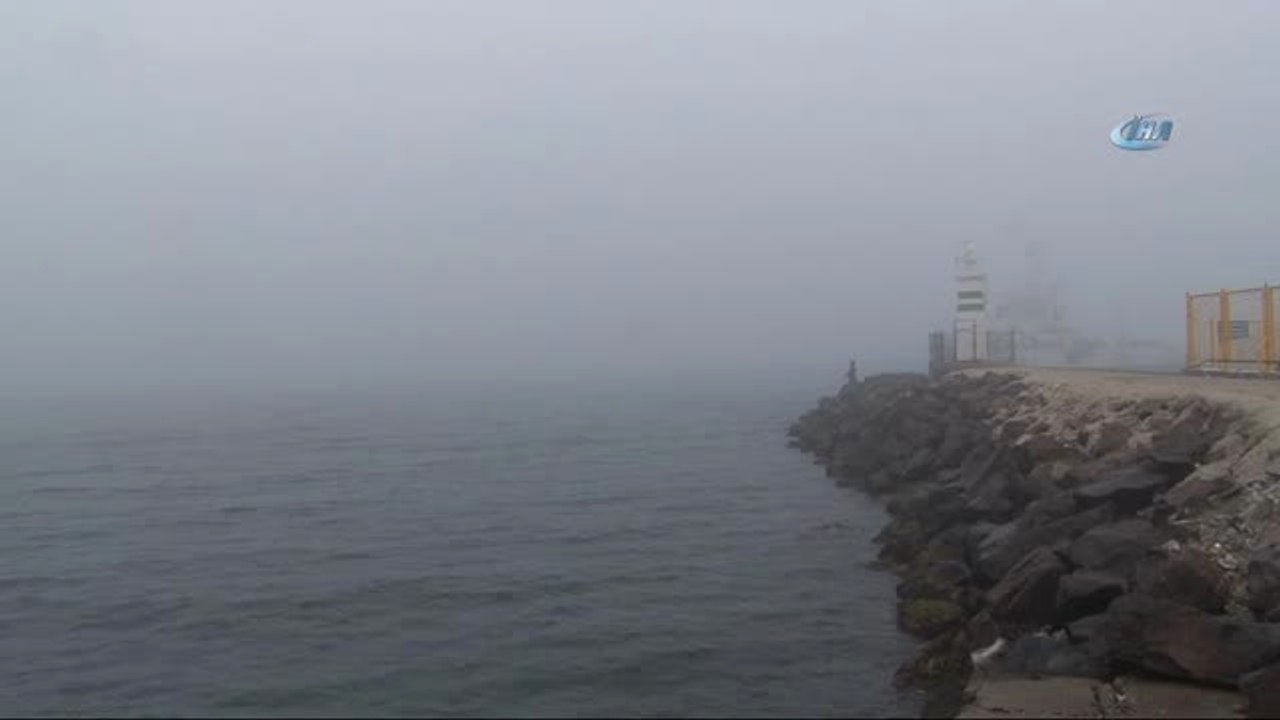 Çanakkale Boğazı Sis Nedeniyle Gemi Trafiğine Kapatıldı