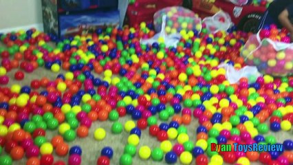 BALL PIT SURPRISE Family Fun Building Ball Pit in our house with Toys for Kids Indoor Activities