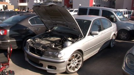 Bulgaristan'dan ucuz lüks oto aldı, şase numarasını değiştirirken yakalandı