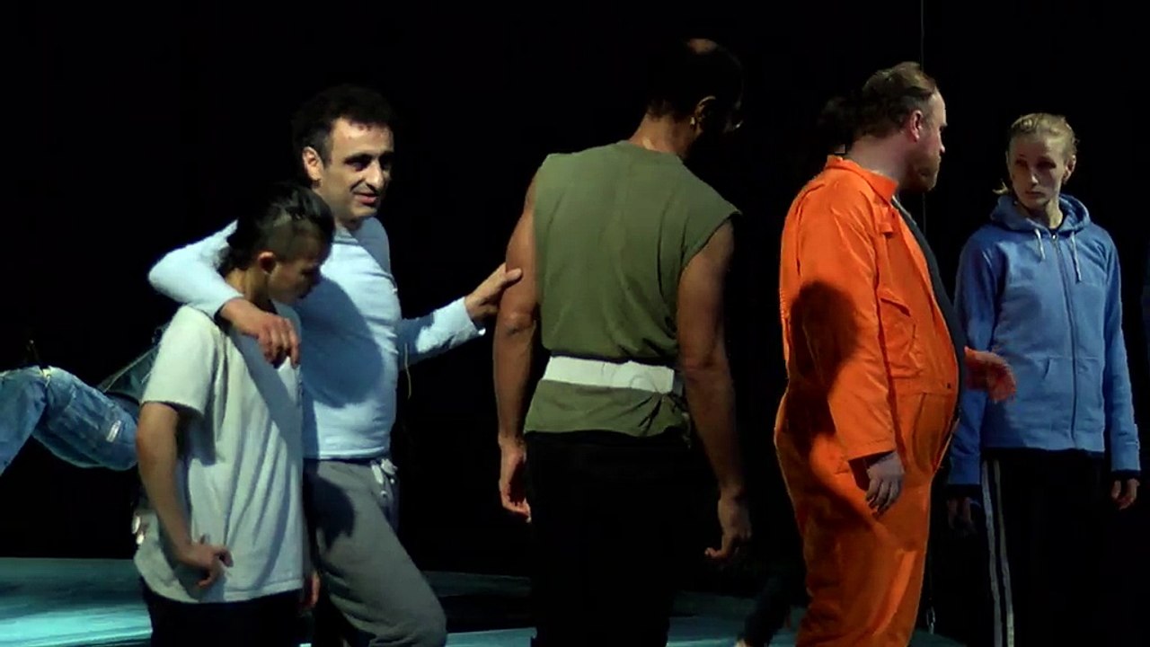 Danse émoi : Mockumentary Of A Contemporary Saviour