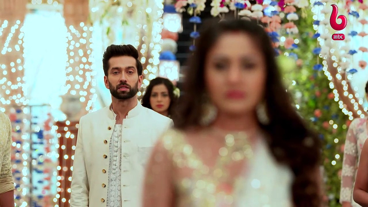 بكلمات مؤثره "جيفاى" يدافع عن حبه لأنيتا