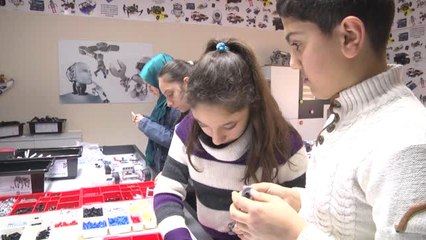 Bu Atölyede Robotları Çocuklar Tasarlıyor