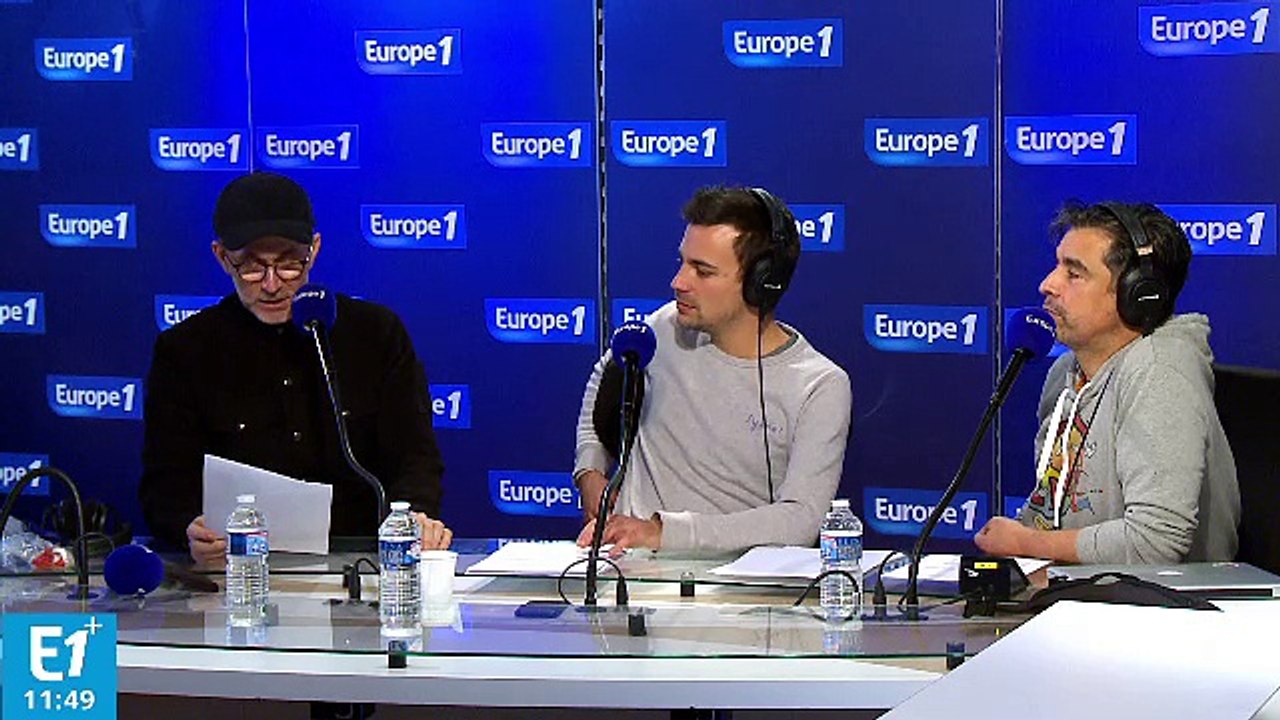 Critiques de défilés de haute-couture : il ne faut pas froisser le couturier !