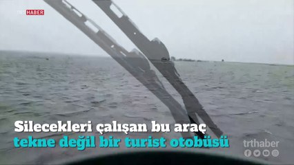 Avustralya'da sel sonrası ilginç görüntüler ortaya çıktı