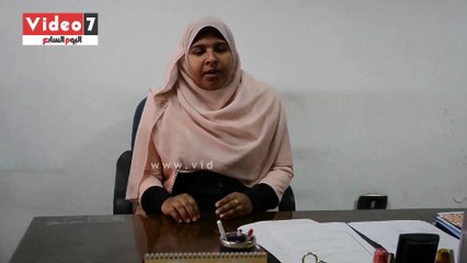 رئيس جامعة أسيوط يكرم باحثة بكلية العلوم ضمن مكتشفى "ديناصور الداخلة"