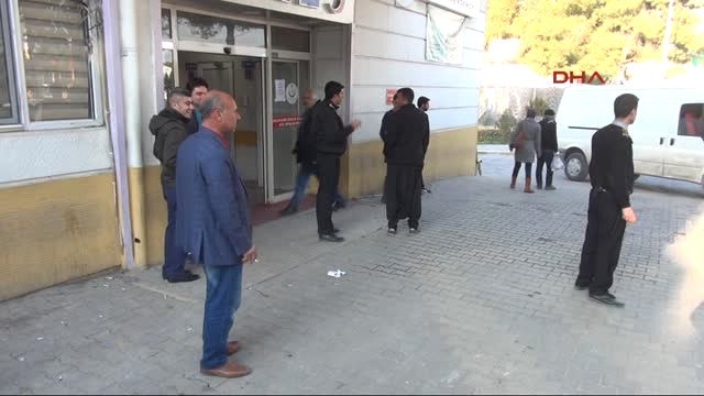 Şanlıurfa Kuzenler Silah, Taş ve Bıçaklarla Kavga Etti: 8 Yaralı, 3 Gözaltı