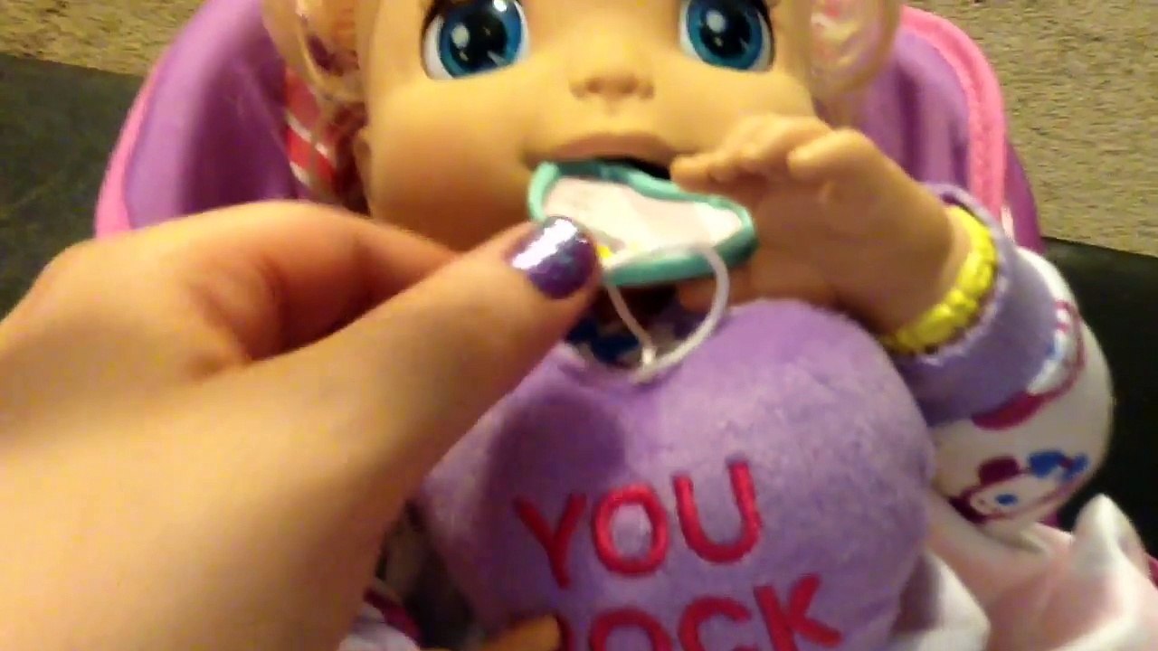 Baby Alive Beatrix goes on an Outing