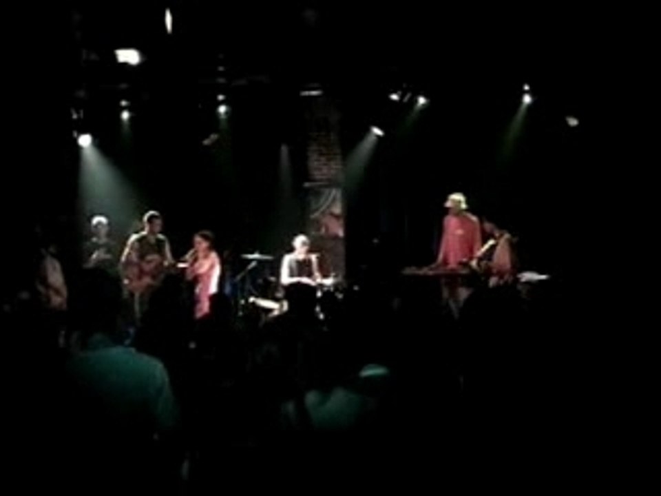 Jenfy - Gimmi di Band@La Maroquinerie - 2004