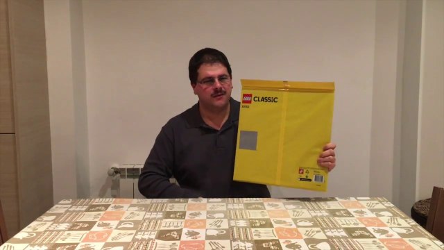 Abriendo regalos Lego 2017 - Base gris (10701)