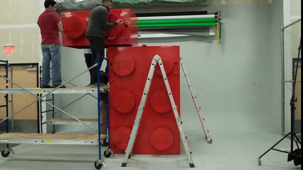 Une brique LEGO géante de 133000 briques pour les 60 ans de la marque !