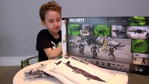 PAULINHO e o JATO CALL OF DUTY de BRINQUEDO tipo LEGO - Vídeo para Crianças