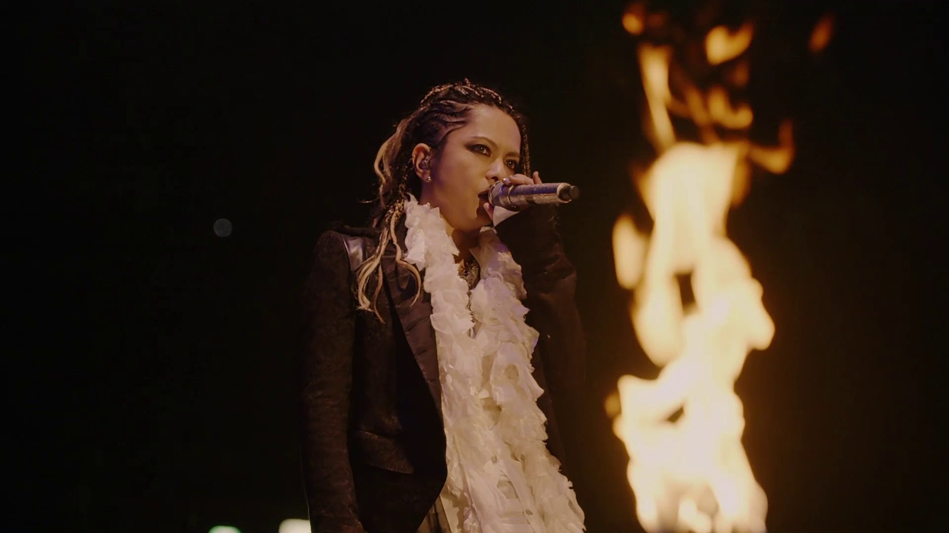 shade of season (LIVE 2014/03/22) / L'Arc～en～Ciel BUTTERFLY