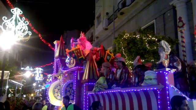 Праздник Волшебных Королей на Рождество в Испании (Reyes Magos)