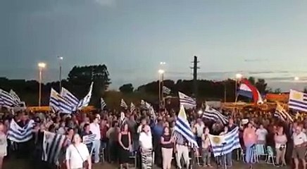 Himno Nacional en la Vigilia de los productores autoconvicados - 31/01/2018