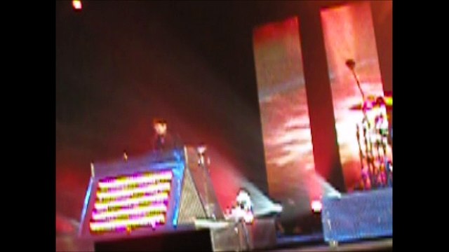 Muse - Apocalypse Please, Flippaut Festival, 06/13/2004